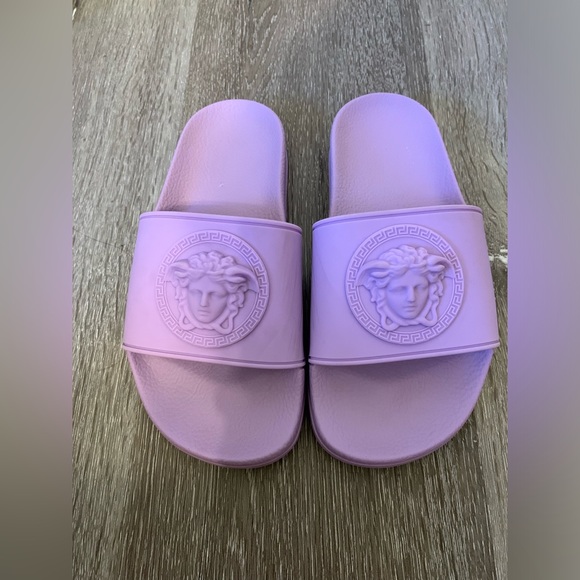 COPY - Versace Medusa Purple Lavender Pool Slides size 35 US 3 - Picture 2 of 7